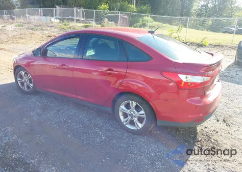 2012 Ford Focus Se z USA, uszkodzony, nr VIN 1FAHP3F25CL460983